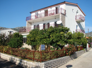 Apartment VV A1 Seget Vranjica, Riviera Trogir