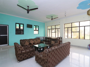 OYO 29261 Orchid Villa