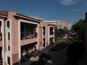 Cactus Club Yalı & Resort