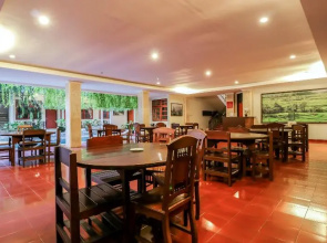 Catur Adi Putra by OYO Rooms