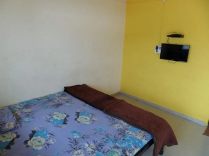 Hotel Shiv Palace Lodging