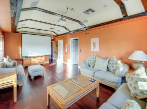 Fort Myers Getaway w/ Hendry Creek Access!