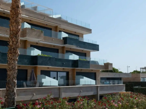 Casa la Vista by Bookaparadise