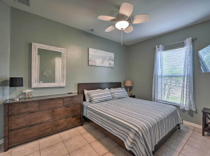 Canalfront Oasis: Cape Coral Home w/ Pool & Spa