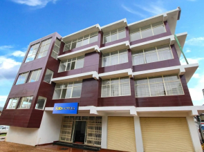 Fabhotel Raj Residency