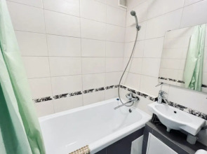 Диван и Чемодан на пр-кте Красный, 100/1