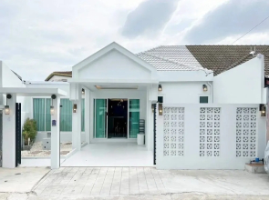 Modern House in Phuket Town