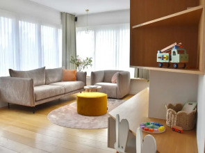 Stylish Family Apartment Near the Sea at Beau Rivage