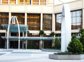 Renaissance Mobile Riverview Plaza Hotel