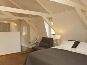 Prins Canal Duplex Amsterdam