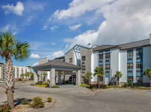 Comfort Suites Hattiesburg near University