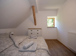 Amazing Home in Vrhnika With Wifi and 2 Bedrooms