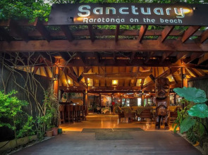 Sanctuary Rarotonga-On the beach - Adults Only
