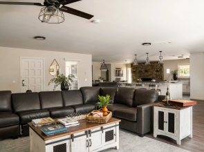 Merlot by Avantstay Exquisite Home w/ Pool and Stunning Patio