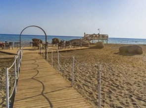 Eftalia Marin Resort Hotel