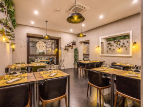 Hotel 87 Eighty seven