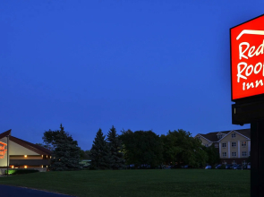 Red Roof Inn Milwaukee – Airport/Oak Creek