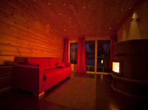 Luxury Cottage Laukkala