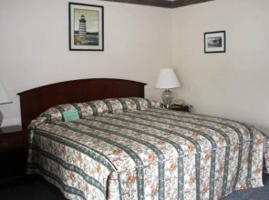 Aurora Inn And Motel