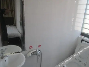 Fengtian Hostel(黄山丰田旅馆)
