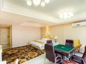 Tianya Hotel (Liuzhou High-speed Railway Station Gubu Street)