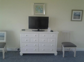 Surf and Sand Motel On Nantucket Sound