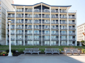 Aqua Vista Resort Hotel