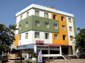 FabHotel Padmavati Palace Mansarovar
