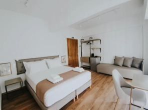 Voulis Attico Rooms & Apartments