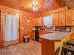 The Haven Studio Bedroom Cabin by Redawning