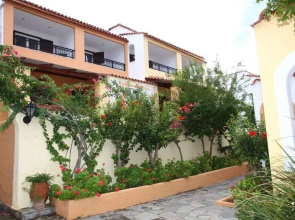 Sunrise Sissi Apartments