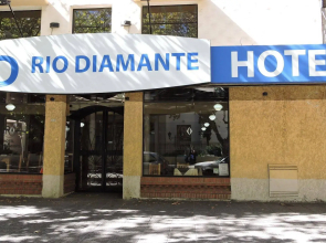 Hotel Río Diamante