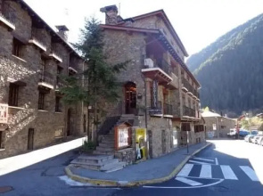 Centro pueblo Casa Jan