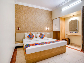 Fabhotel Heritage Palace