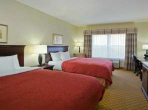 Country Hearth Inn Iron Mountain
