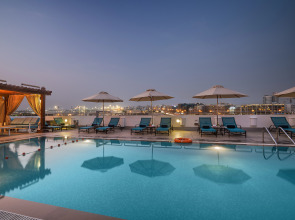 Hilton Garden Inn Dubai Al Mina Hotel