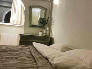 Апартаменты на улице Инициативная 8 корп. 1