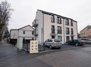 Owls Hill Apartment