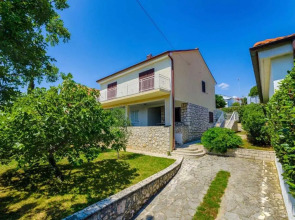 Apartment in Novi Vinodolski 39131