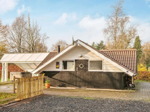 6 Person Holiday Home in Ansager