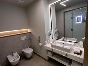 Reef Oasis Beach Resort