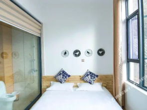 Qianmo Hotel