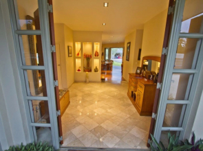 Rarotonga's Fishing Lodge - GT's