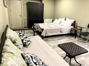 Гостиница Red Fox Guesthouse