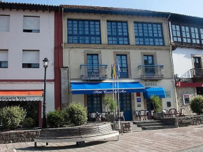 Hotel Cuevas Del Mar