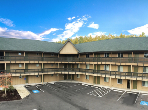 Life Northwest RV sites and Lodging