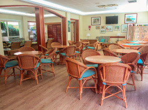 Hotel Dwo Les Palmeres