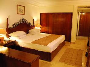 Cataract Layalina Naama Bay