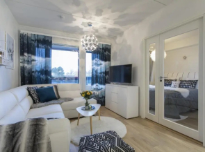 Tuomas' Luxurious Suites, Nilo