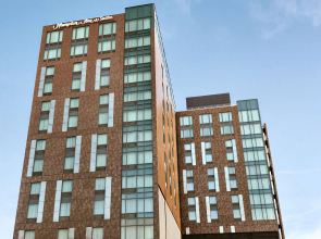 Hampton Inn & Suites Washington DC-Navy Yard